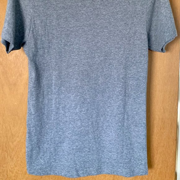 Gray Vans Graphic Tee T-Shirt Female Junior's Small Tropical Flowers EUC - Picture 4 of 4